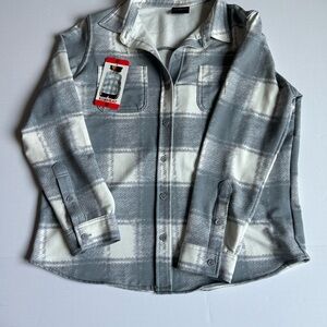 32 degrees Heat plaid pristine grey plaid long sleeve shirt. Size Medium